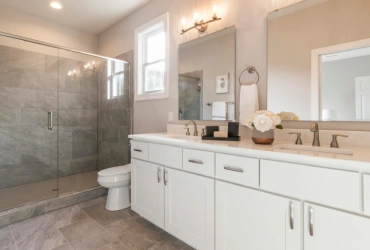 reforma integral de bano en vivienda en la zona de huerta nueva 1